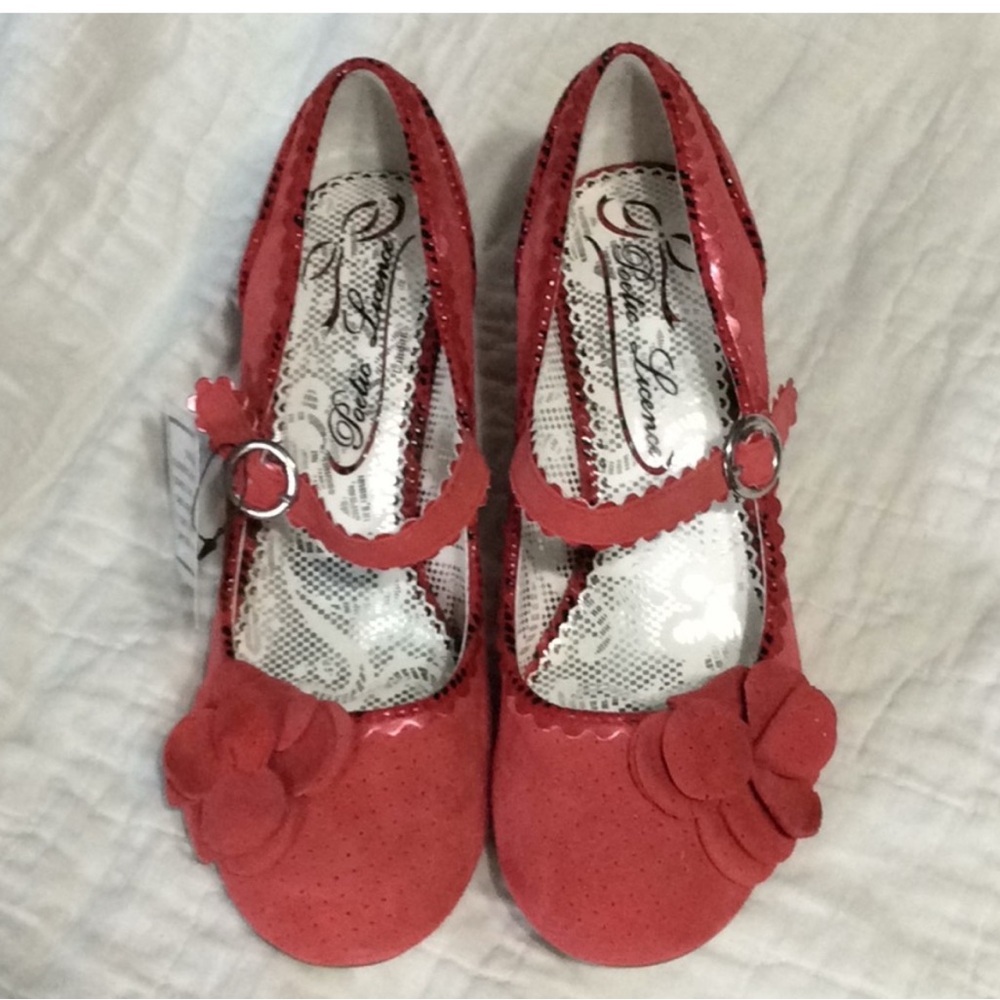ISO Poetic License Red/Pink Floral Kitten Heels Vintage-Inspired